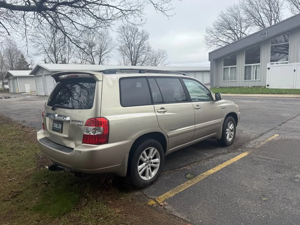 2007 Toyota Highlander - Image 2 of 9