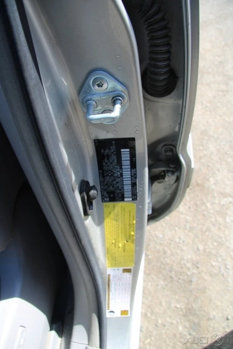 2007 Toyota Highlander - Image 13 of 21