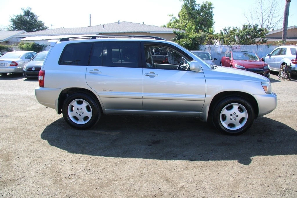 2007 Toyota Highlander - Image 9 of 21