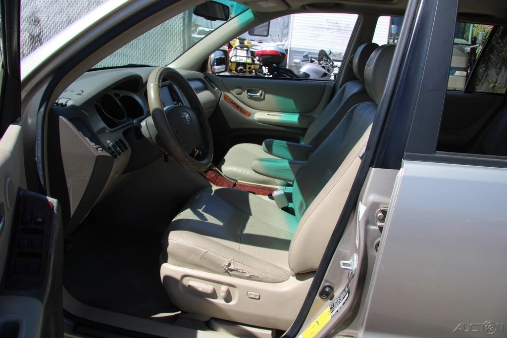 2007 Toyota Highlander - Image 15 of 24