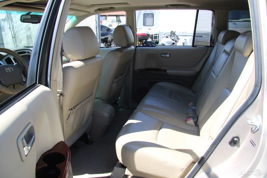 2007 Toyota Highlander - Image 22 of 24