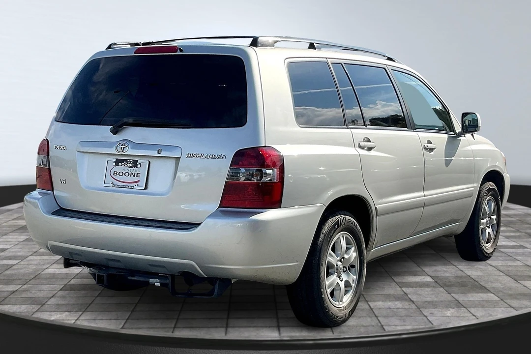 2007 Toyota Highlander - Image 13 of 21