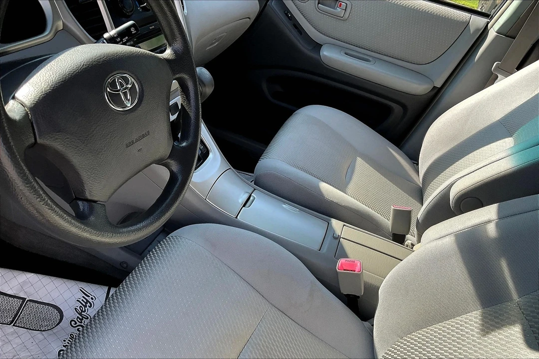 2007 Toyota Highlander - Image 15 of 21