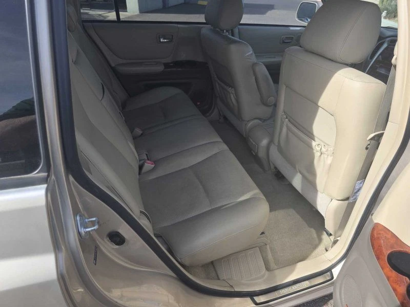 2007 Toyota Highlander - Image 20 of 21