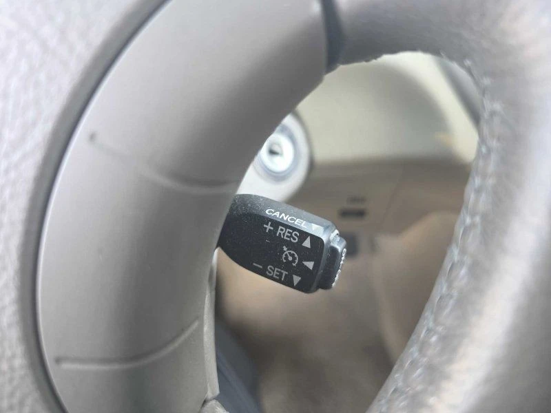2007 Toyota Highlander - Image 12 of 21