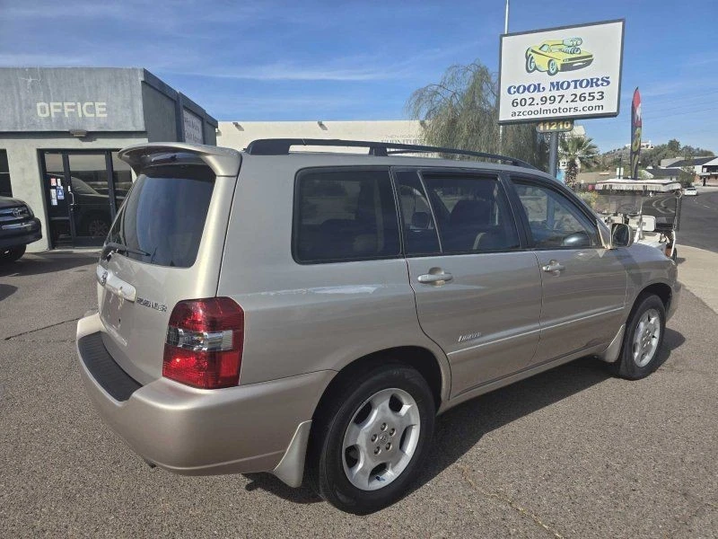 2007 Toyota Highlander - Image 7 of 21