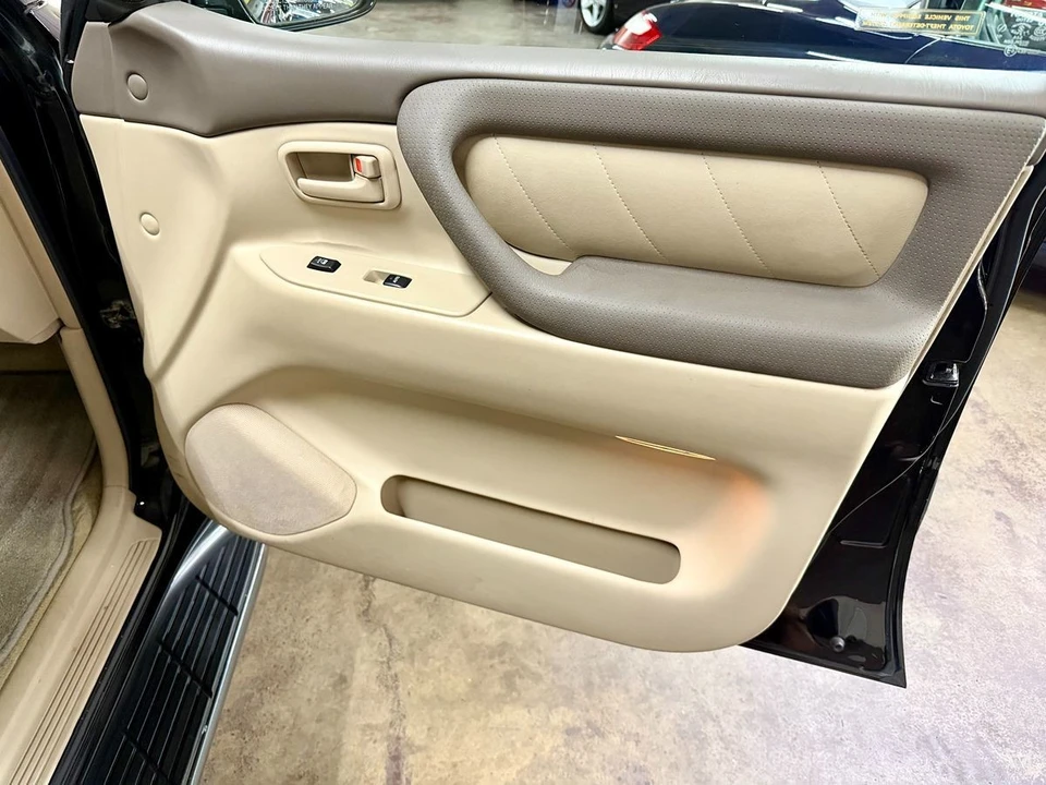 2007 Toyota J100 Land Cruiser - Image 18 of 21