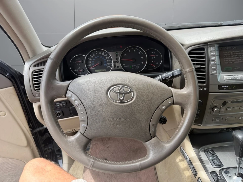 2007 Toyota J100 Land Cruiser - Image 13 of 29