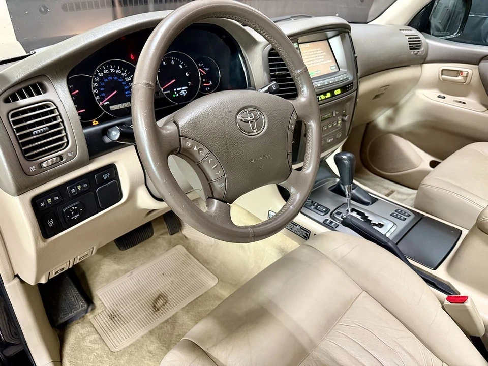 2007 Toyota J100 Land Cruiser - Image 9 of 21