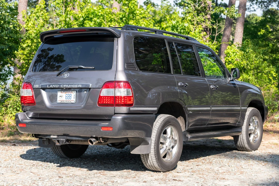 2007 Toyota J100 Land Cruiser - Image 6 of 31
