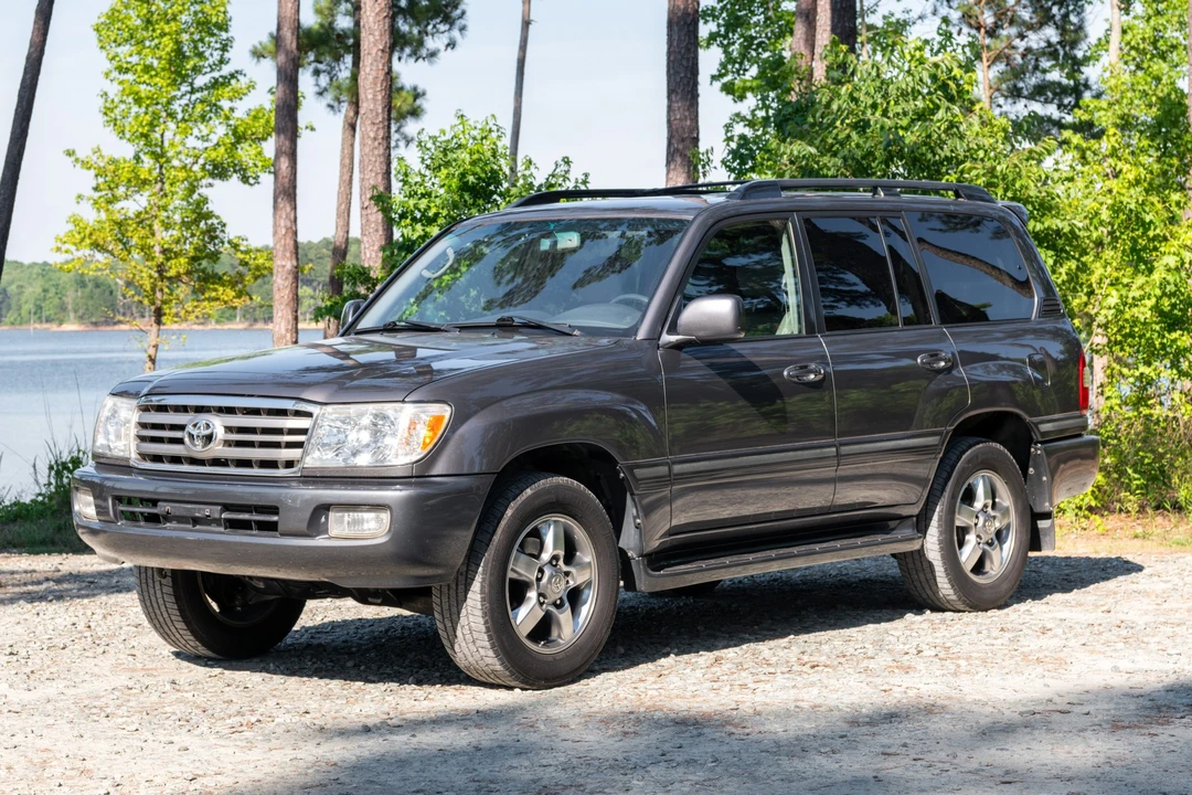 2007 Toyota J100 Land Cruiser - Image 2 of 31