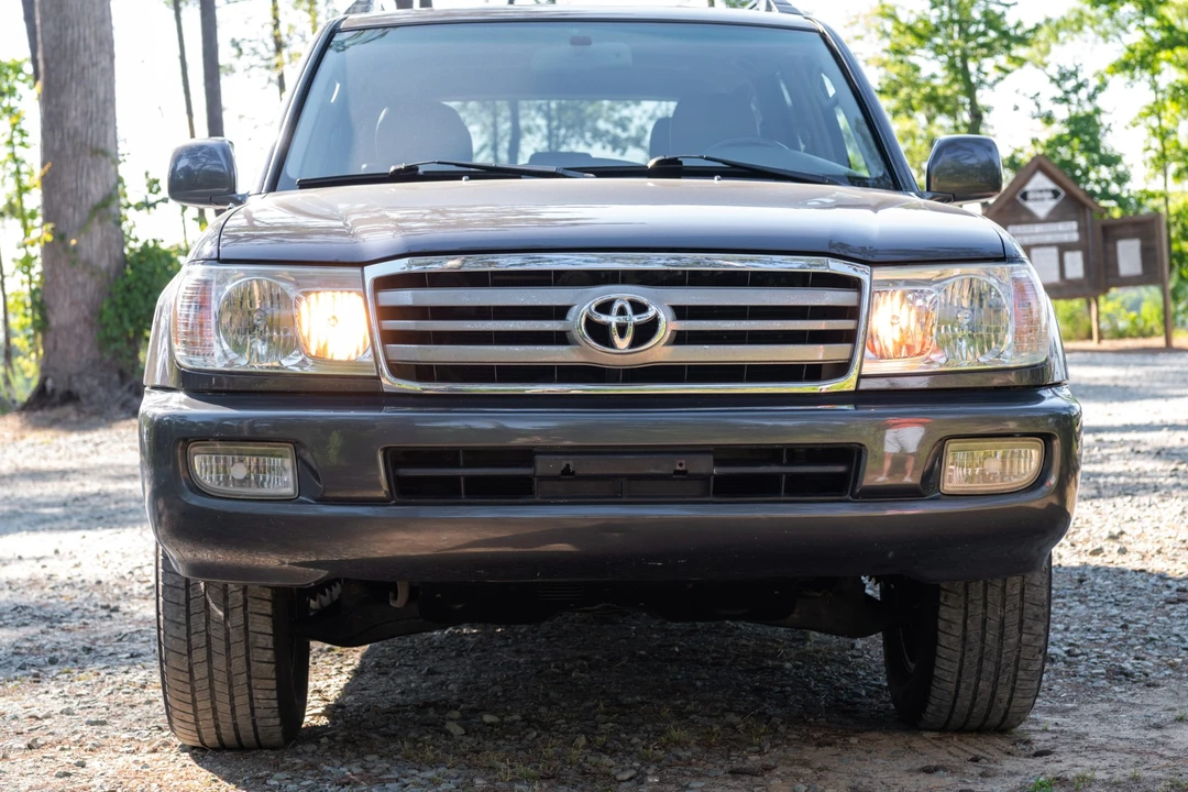 2007 Toyota J100 Land Cruiser - Image 10 of 31