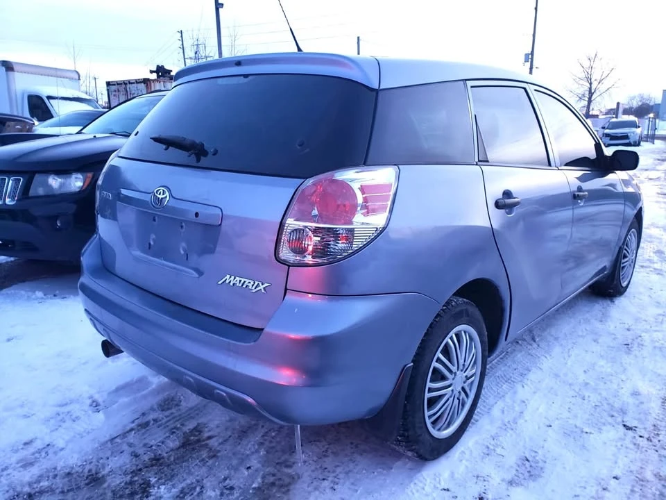2007 Toyota Matrix 1st Gen - Image 7 of 12