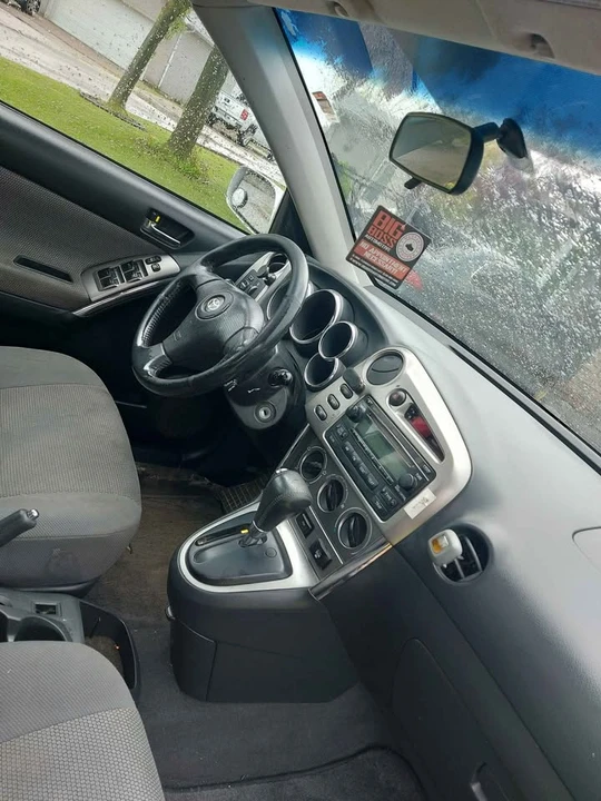 2007 Toyota Matrix 1st Gen - Image 7 of 14