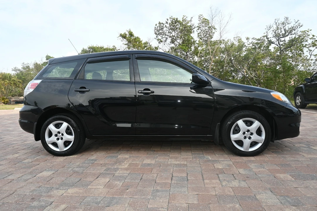 2007 Toyota Matrix 1st Gen - Image 11 of 21