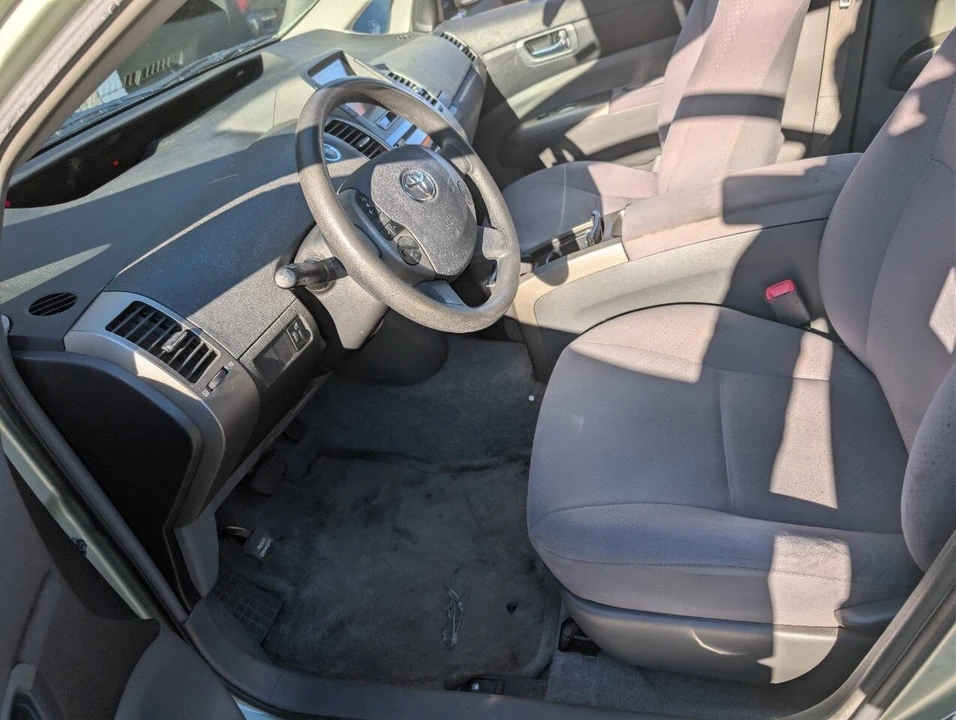 2007 Toyota Prius 2nd Gen - Image 10 of 17