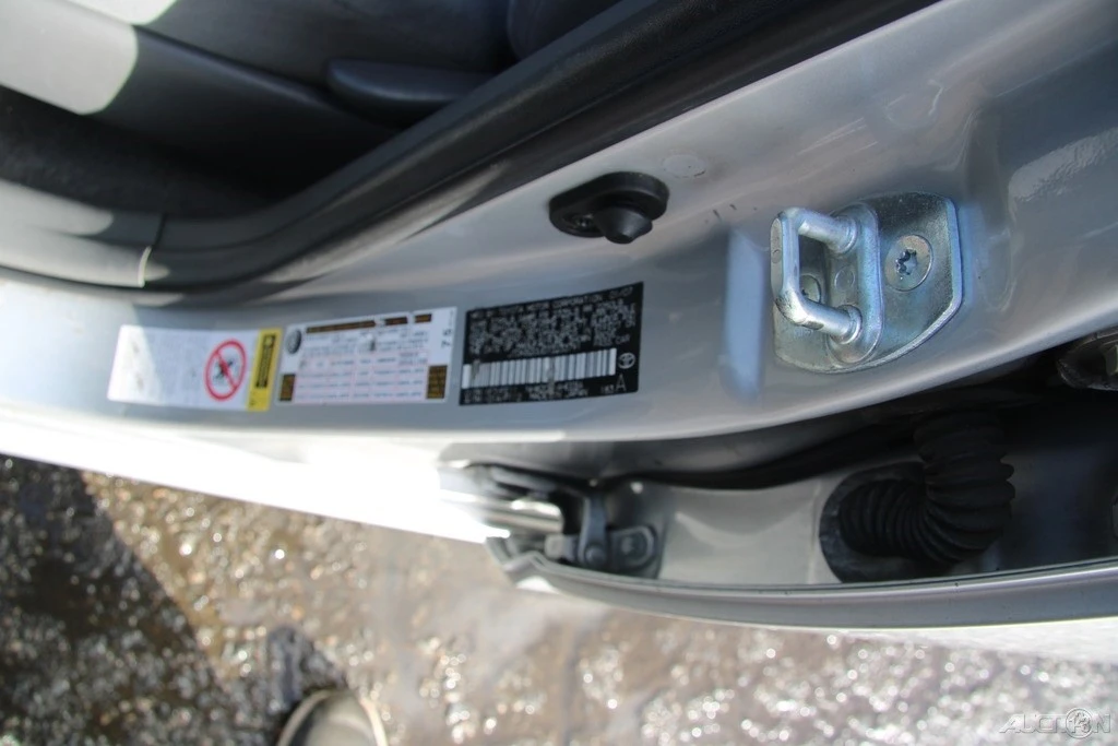 2007 Toyota Prius 2nd Gen - Image 10 of 21