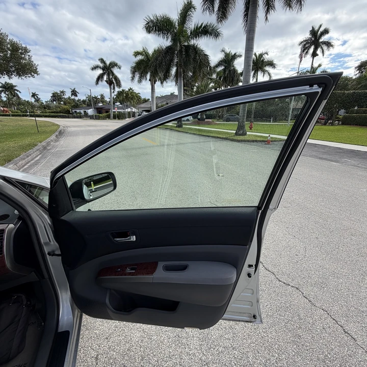 2007 Toyota Prius 2nd Gen - Image 17 of 21