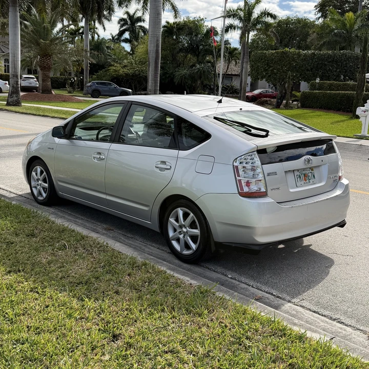 2007 Toyota Prius 2nd Gen - Image 8 of 21