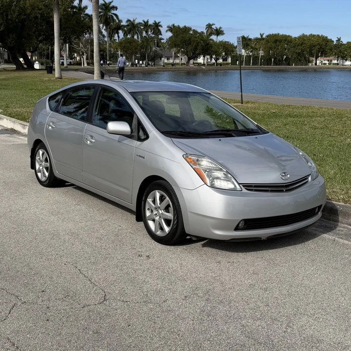 2007 Toyota Prius 2nd Gen - Image 2 of 21