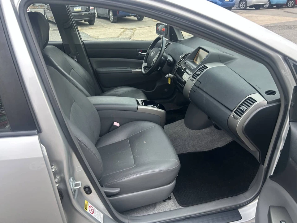 2007 Toyota Prius 2nd Gen - Image 15 of 21