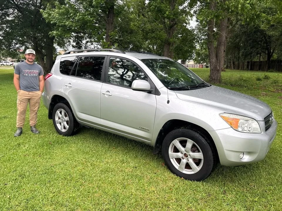 2007 Toyota RAV4 3rd Gen - Image 3 of 20