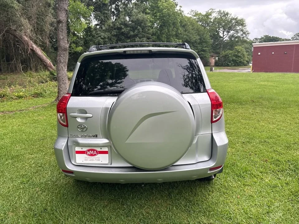 2007 Toyota RAV4 3rd Gen - Image 7 of 20