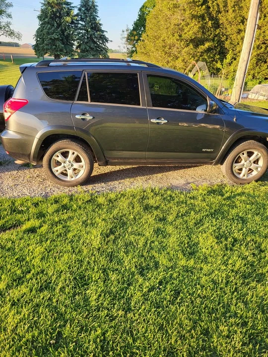2007 Toyota RAV4 3rd Gen - Image 7 of 10