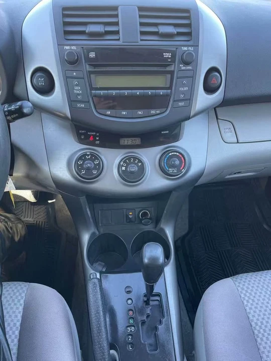 2007 Toyota RAV4 3rd Gen - Image 8 of 9