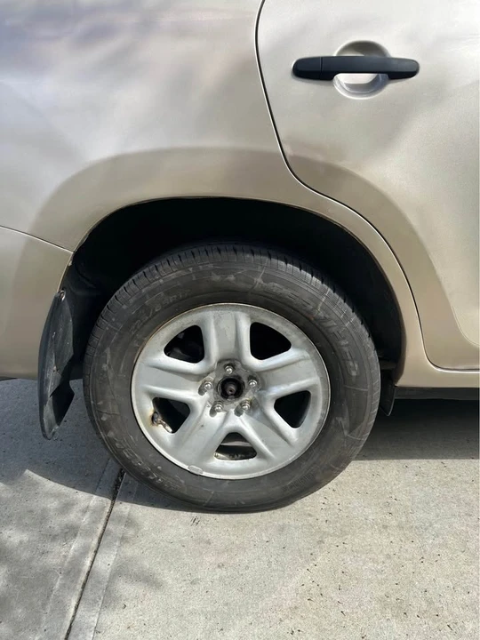 2007 Toyota RAV4 3rd Gen - Image 10 of 12