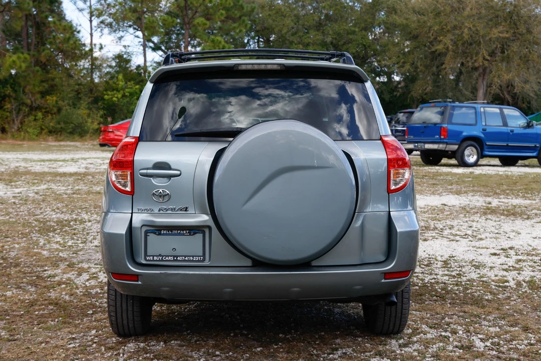 2007 Toyota RAV4 3rd Gen - Image 7 of 12