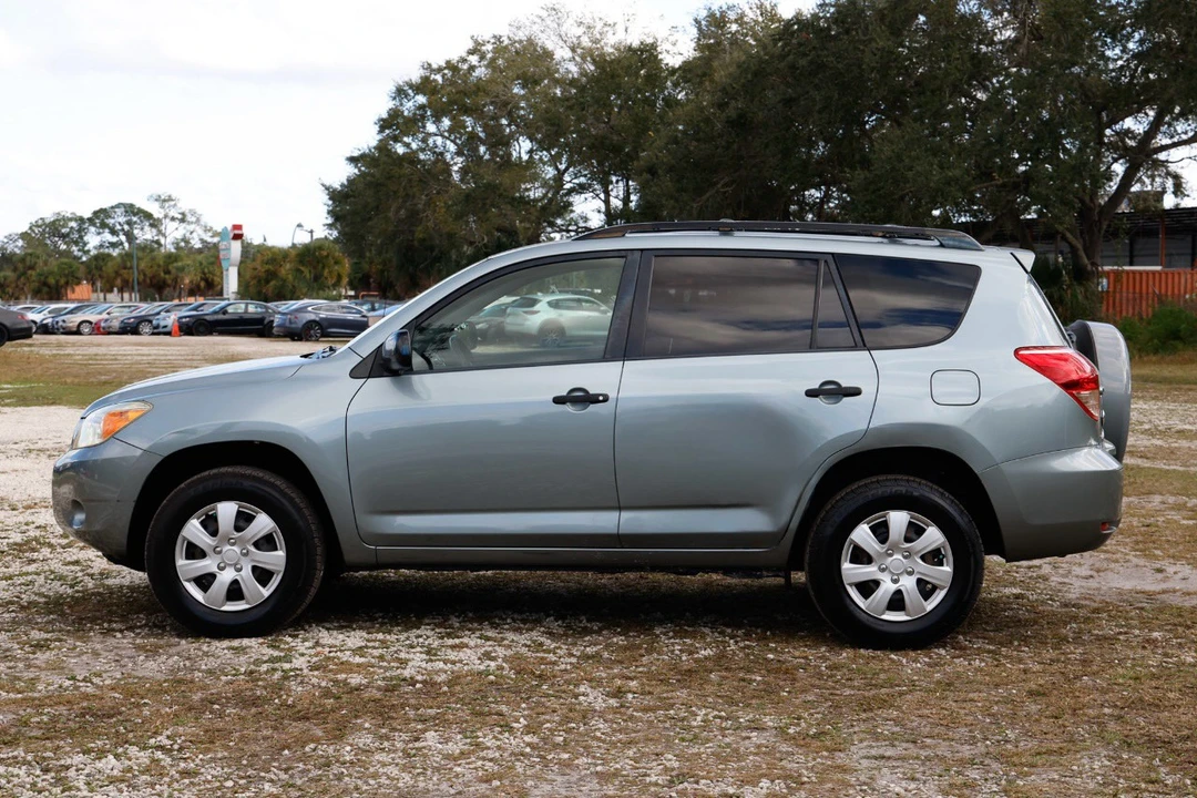 2007 Toyota RAV4 3rd Gen - Image 3 of 12