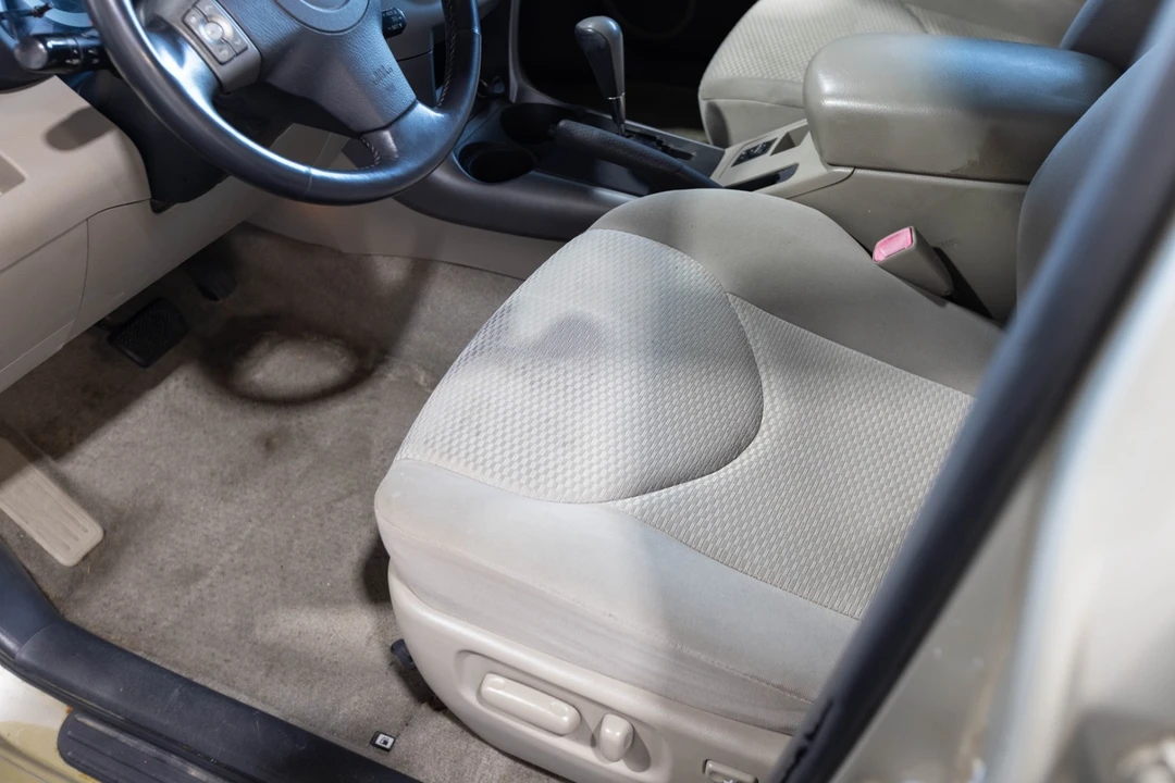 2007 Toyota RAV4 3rd Gen - Image 18 of 21
