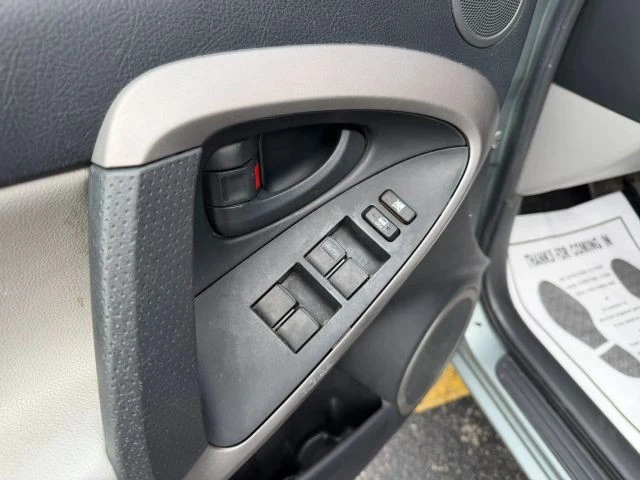 2007 Toyota RAV4 3rd Gen - Image 13 of 21