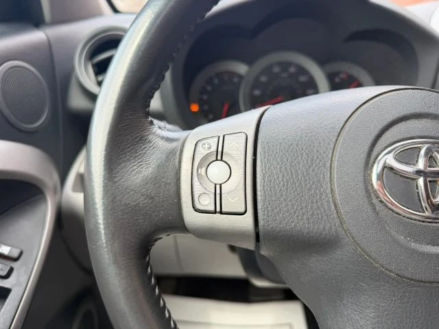 2007 Toyota RAV4 3rd Gen - Image 18 of 21