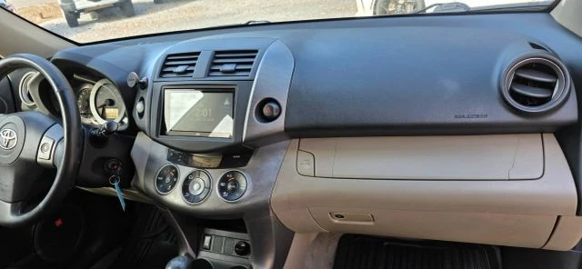 2007 Toyota RAV4 3rd Gen - Image 14 of 21