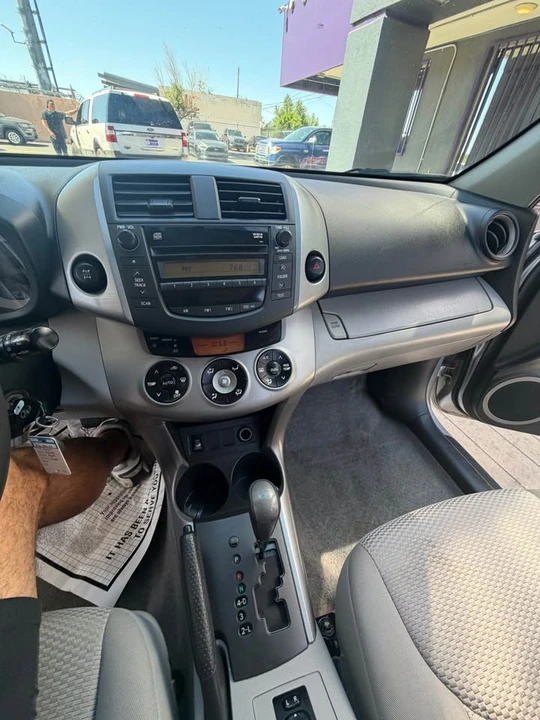 2007 Toyota RAV4 3rd Gen - Image 13 of 14
