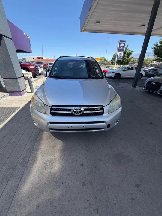 2007 Toyota RAV4 3rd Gen - Image 2 of 14