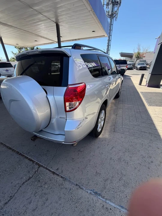 2007 Toyota RAV4 3rd Gen - Image 7 of 14