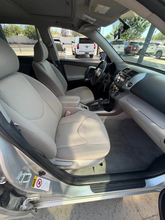 2007 Toyota RAV4 3rd Gen - Image 9 of 14