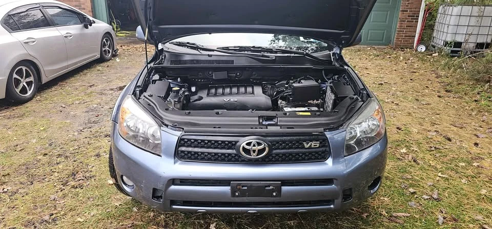 2007 Toyota RAV4 3rd Gen - Image 3 of 10