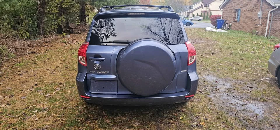 2007 Toyota RAV4 3rd Gen - Image 5 of 10