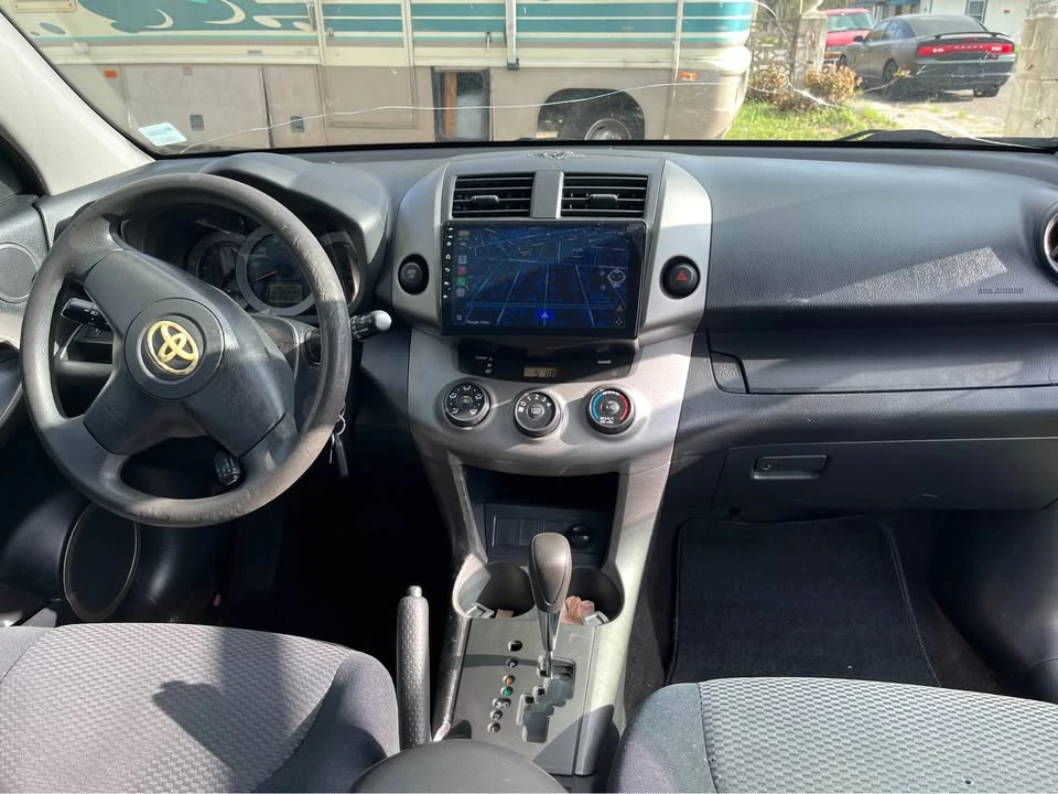 2007 Toyota RAV4 3rd Gen - Image 2 of 8
