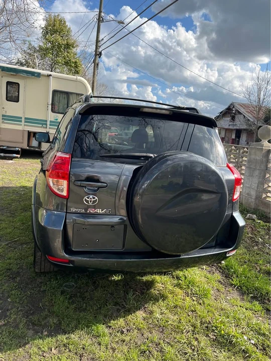 2007 Toyota RAV4 3rd Gen - Image 3 of 8