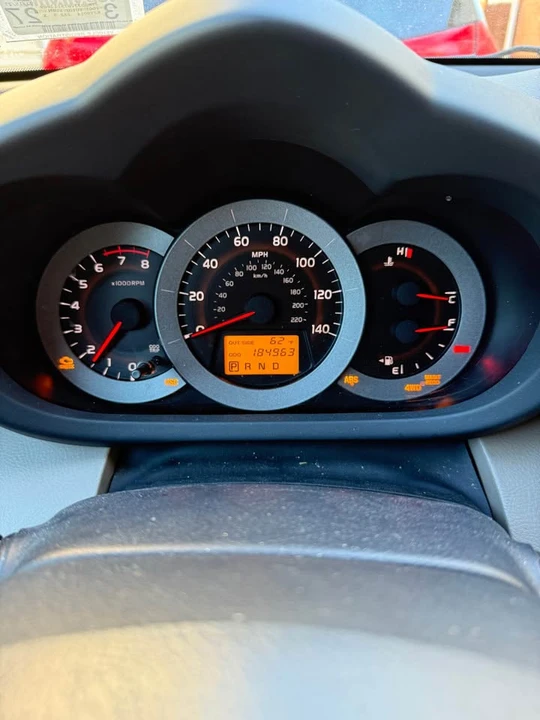2007 Toyota RAV4 3rd Gen - Image 6 of 11