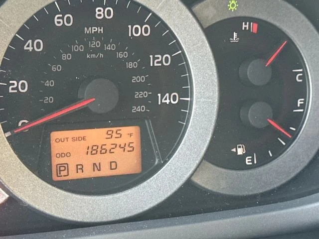 2007 Toyota RAV4 3rd Gen - Image 15 of 18