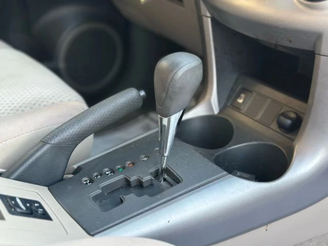 2007 Toyota RAV4 3rd Gen - Image 11 of 18