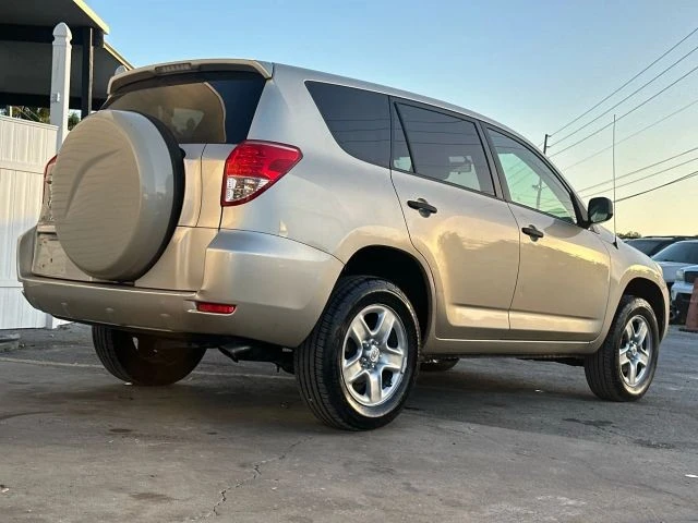 2007 Toyota RAV4 3rd Gen - Image 3 of 12