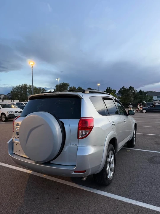 2007 Toyota RAV4 3rd Gen - Image 4 of 14