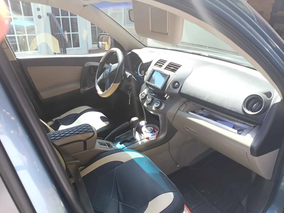 2007 Toyota RAV4 3rd Gen - Image 6 of 8
